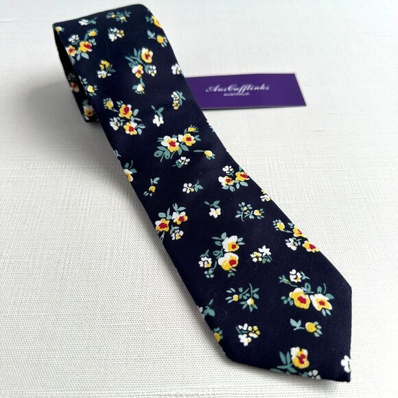 AusCufflinks Men’s Tie NWT Navy Cotton Floral Print Handmade - Picture 1 of 12